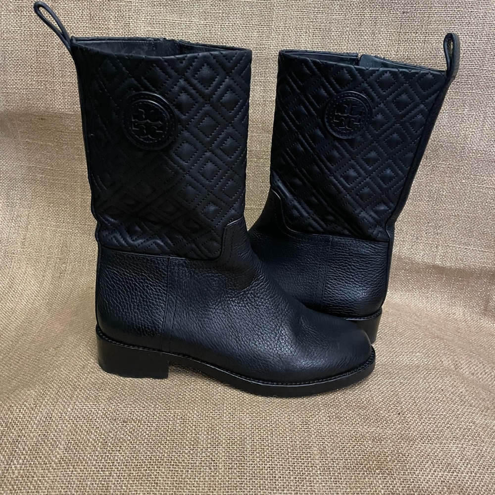 Tory Burch excellent condition